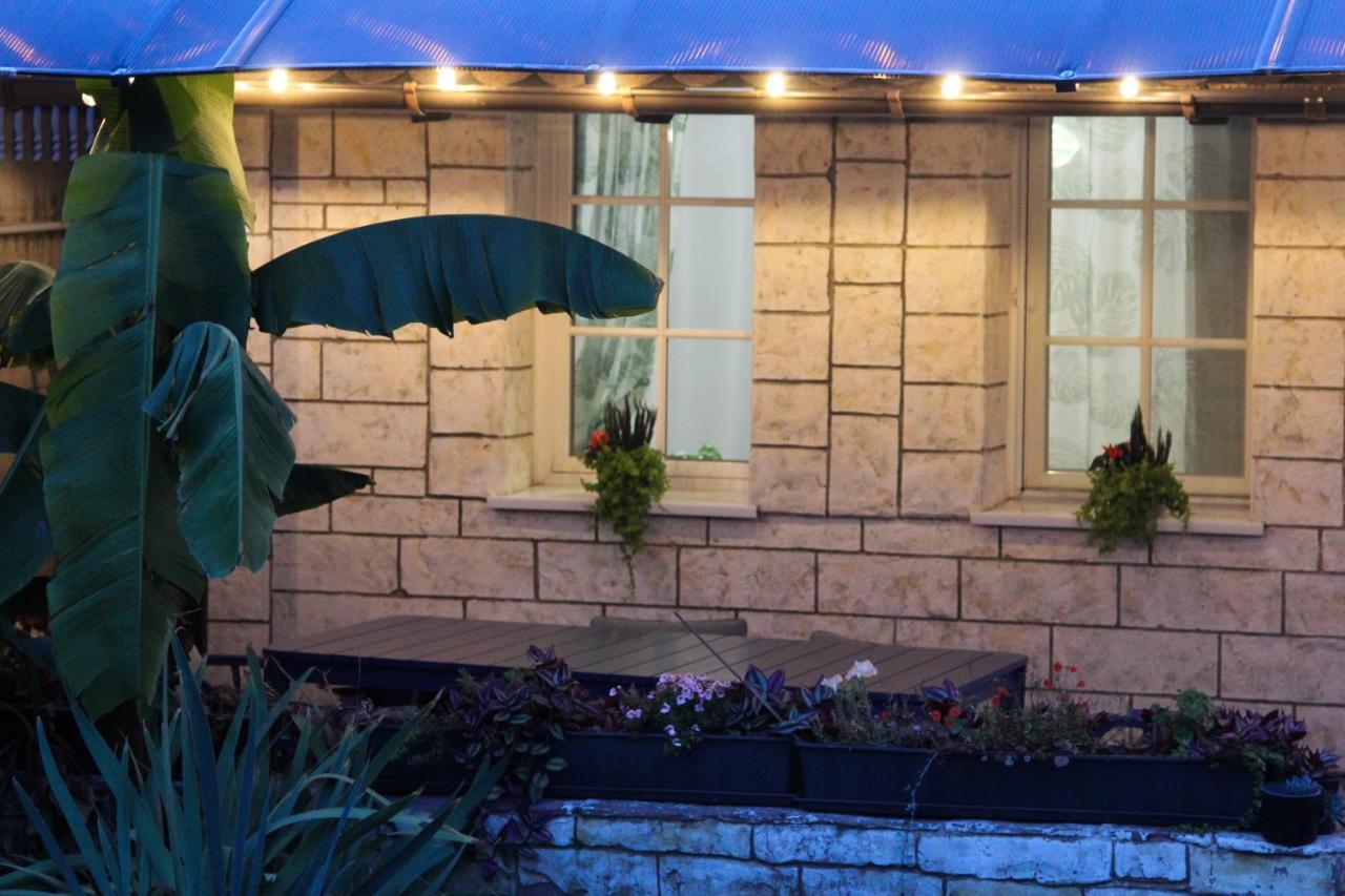 Cozy Cottage - Free Parking, Self Check-In أرادايا المظهر الخارجي الصورة
