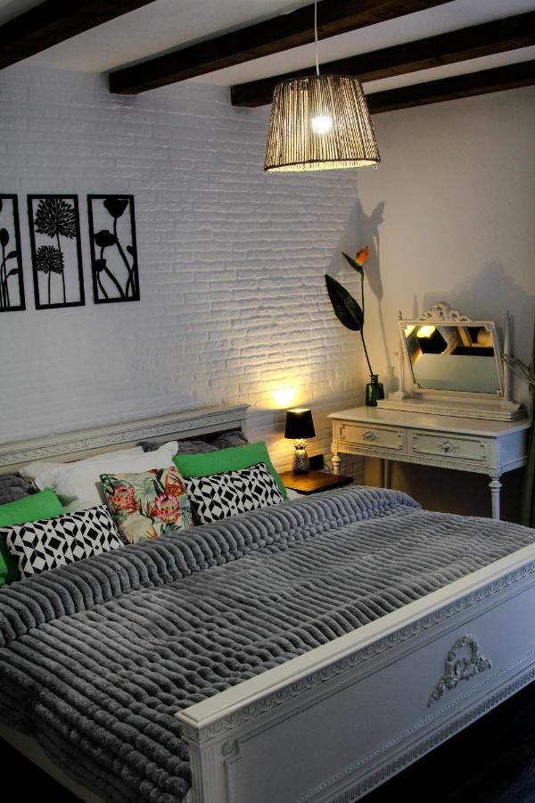 Cozy Cottage - Free Parking, Self Check-In أرادايا المظهر الخارجي الصورة